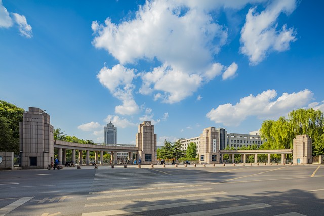 腾讯校内网停了怎么找同学 (腾讯校内网停用了怎么找人)