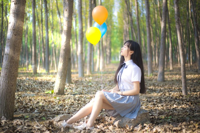 如何在茫茫人海中找到以前的老同学？