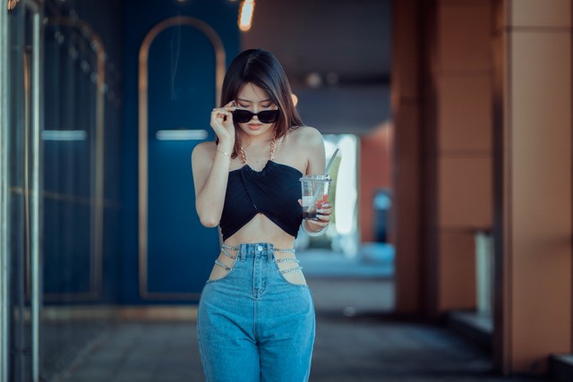 如何在茫茫人海中找到以前的老同学？