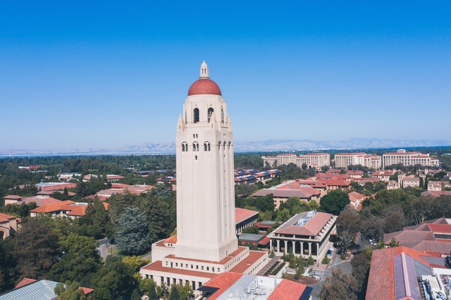 如何在茫茫人海中找到以前的老同学？