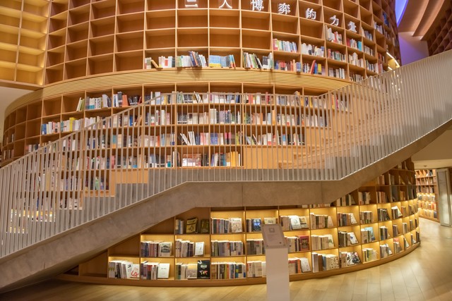 腾讯校内网停了怎么找同学 (腾讯校内网停用了怎么找人)